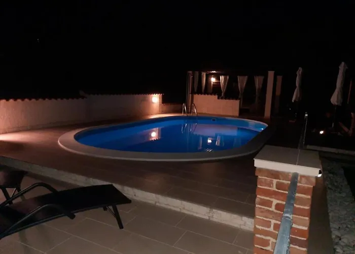 Matusan Rab شقة Kampor