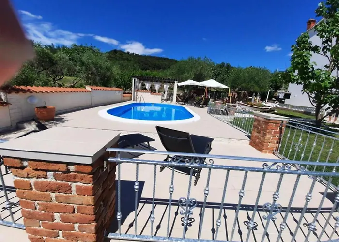 公寓 Matusan Rab *